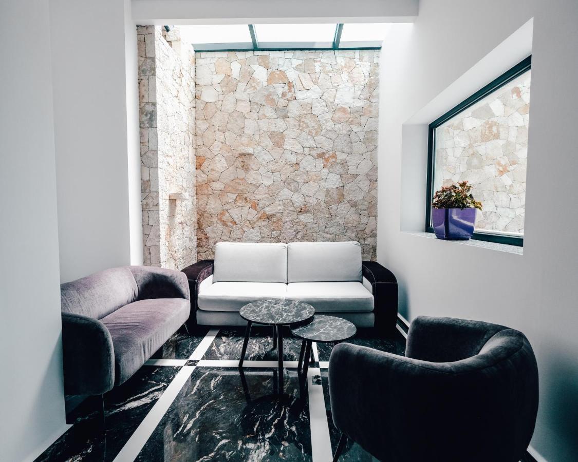 El Primero Hotel Sarandë Eksteriør billede