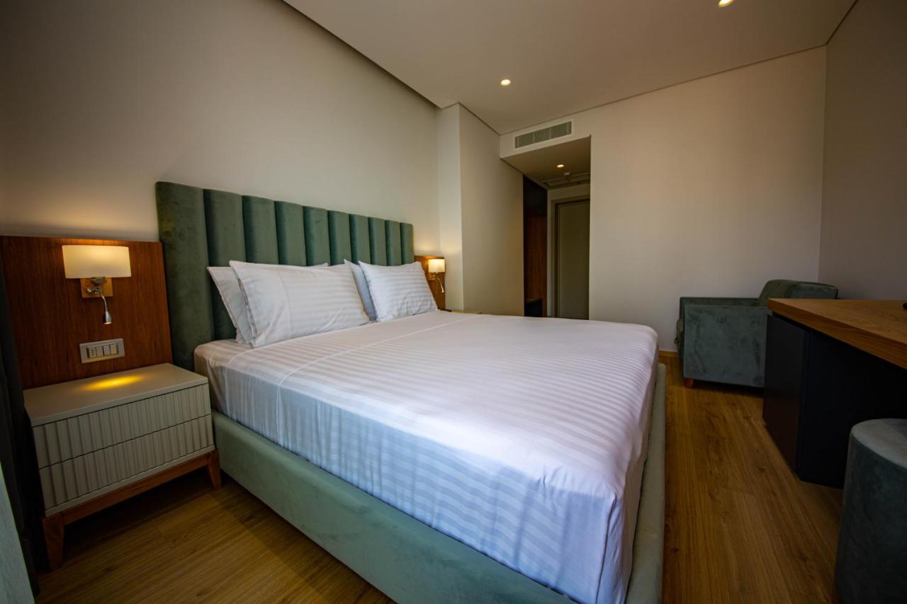 El Primero Hotel Sarandë Eksteriør billede